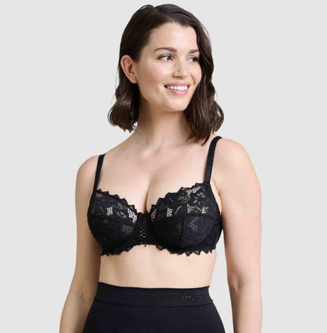 Lace bras Lulu and sky